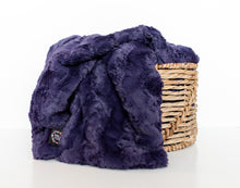 Load image into Gallery viewer, Eggplant Belle - Grand